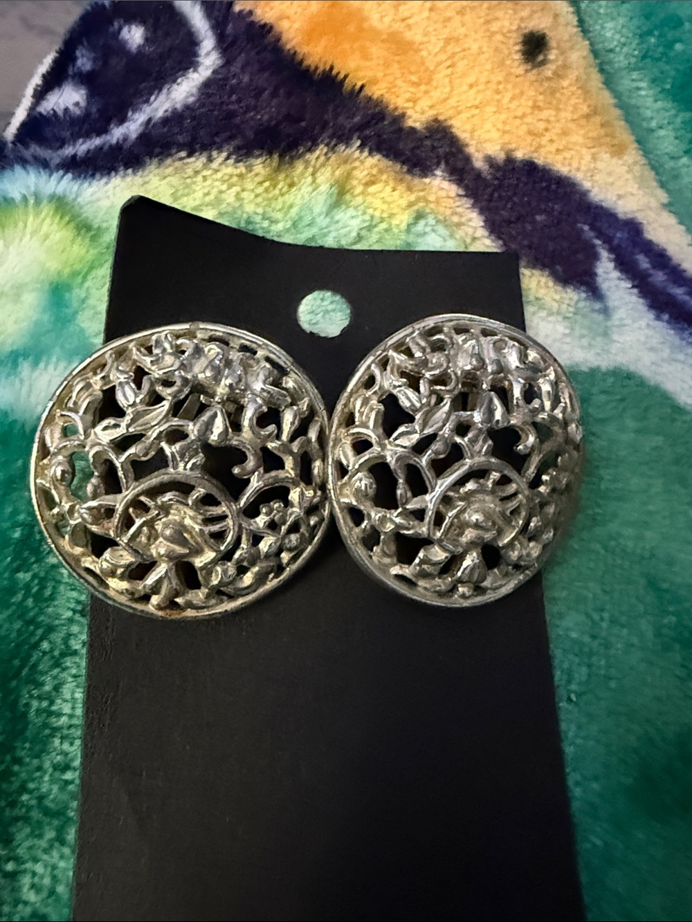 Sarah Coventry Silver Filigree Round Clip-On Earrings